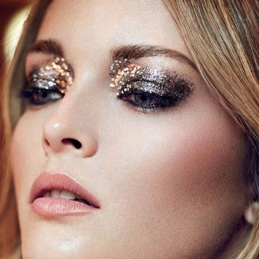 Holiday Makeup Looks to Try at Your Next Soirée!